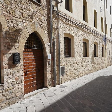 Il Monastero Di Bevagna住宿加早餐旅馆 外观 照片