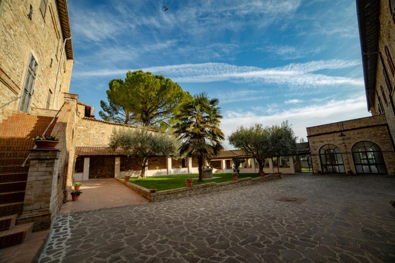 Il Monastero Di Bevagna住宿加早餐旅馆 外观 照片