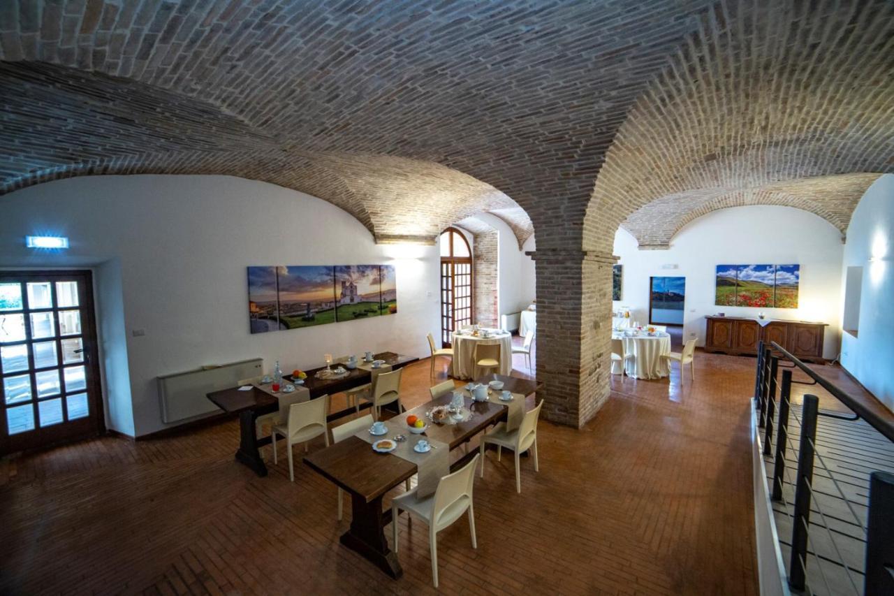 Il Monastero Di Bevagna住宿加早餐旅馆 外观 照片