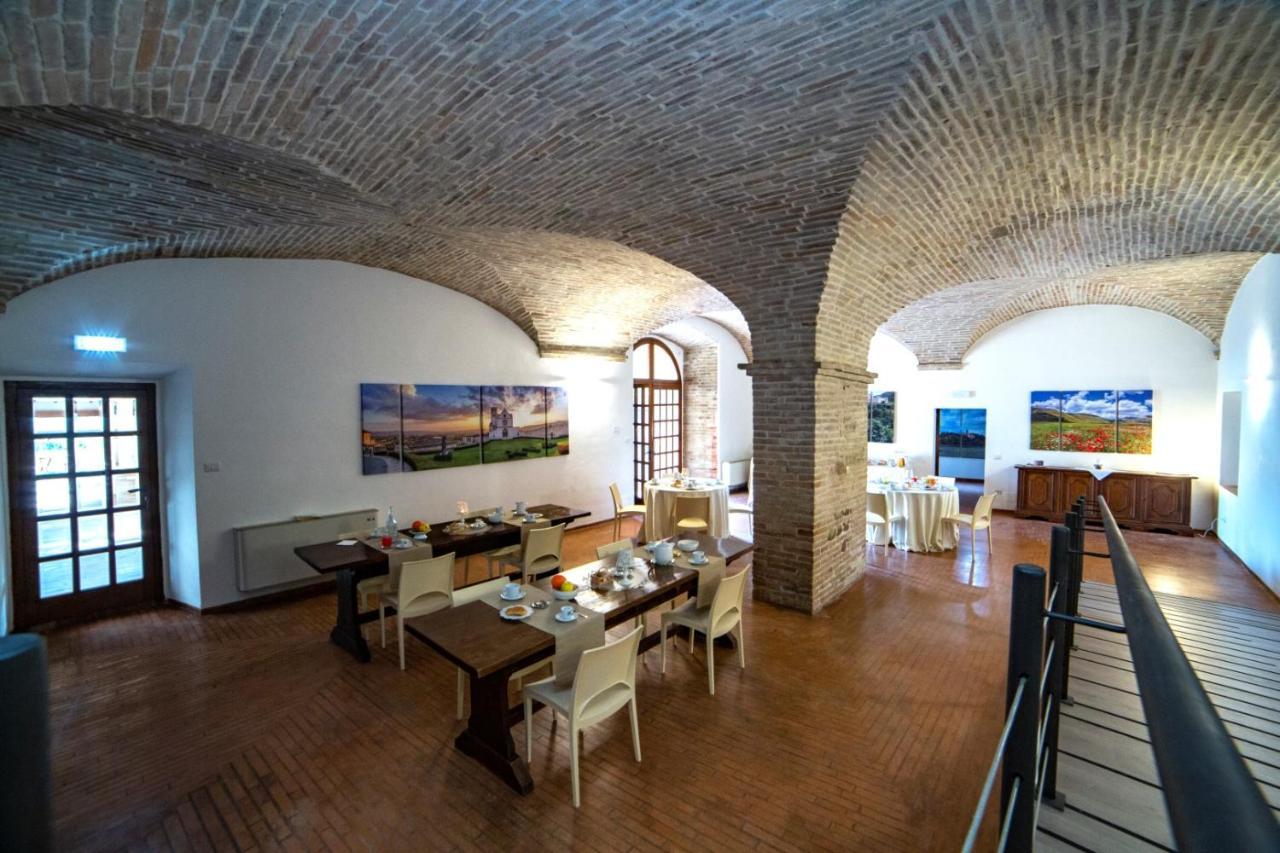 Il Monastero Di Bevagna住宿加早餐旅馆 外观 照片