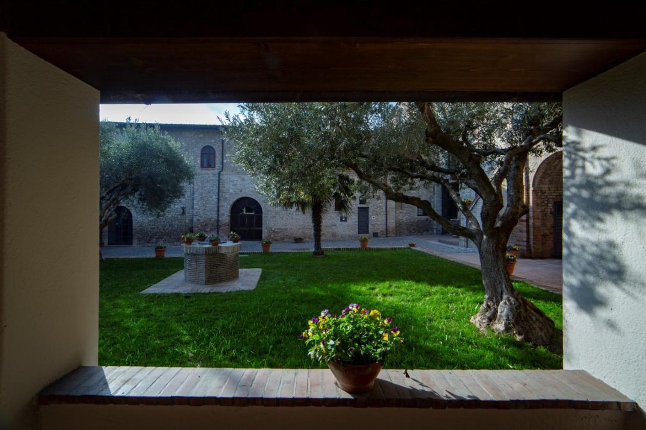 Il Monastero Di Bevagna住宿加早餐旅馆 外观 照片